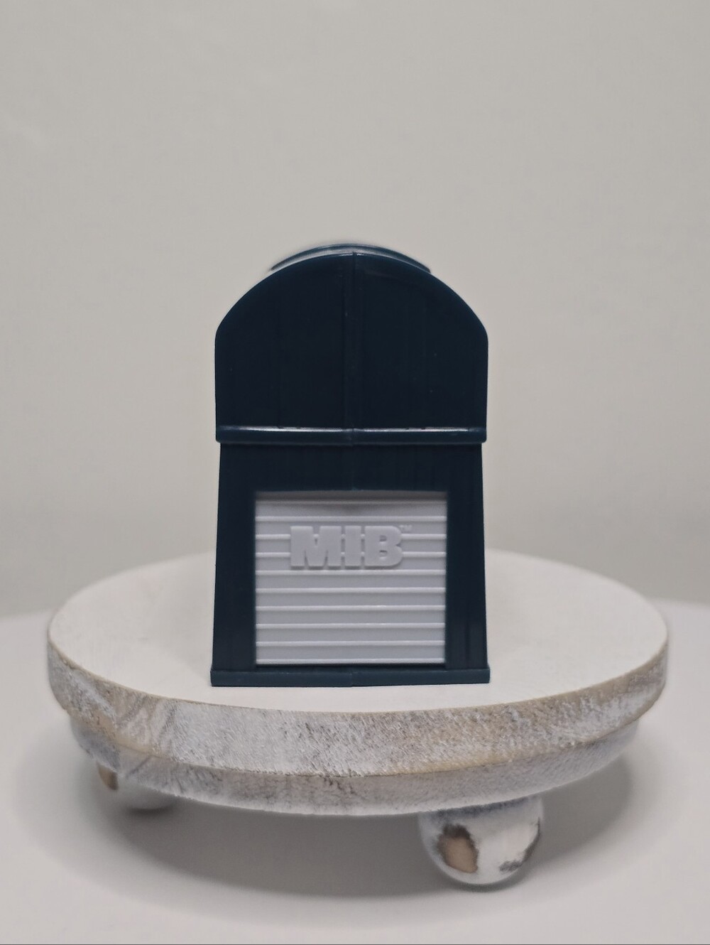 1998 Men in Black Alien Pop-Up Building Burger King Kids Club Toy